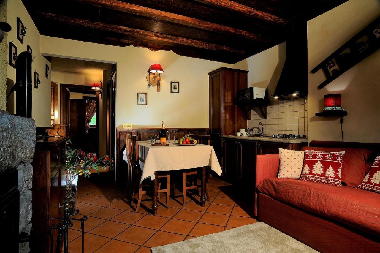 Residence Foyer D'Antan Brusson Exterior foto