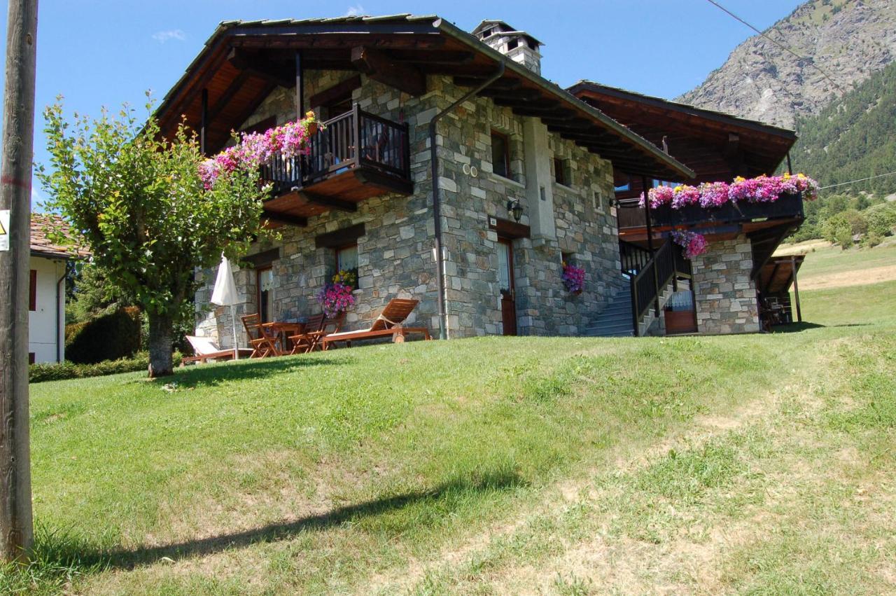 Residence Foyer D'Antan Brusson Exterior foto